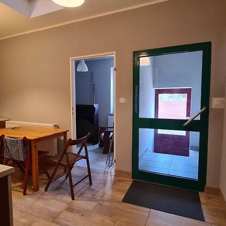 Urocze Apartamenty Na Wsi Goledzinow Exterior foto