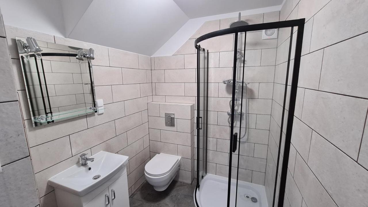 Urocze Apartamenty Na Wsi Goledzinow Exterior foto